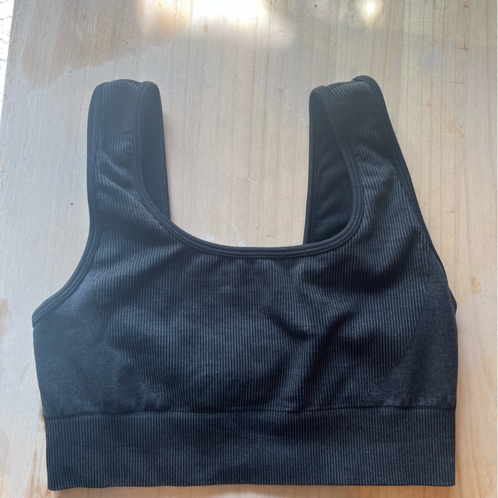 Sports bra Nordstrom rack